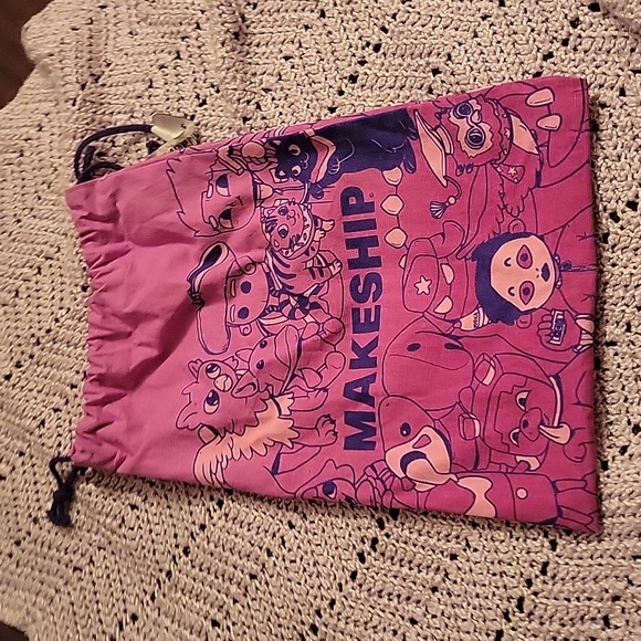 Makeship limited edition Hatch Plush by Kasey Golden - Picture 9 of 11